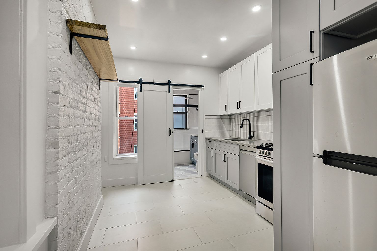 2220 Frederick Douglass Blvd Apt 3N – photo 2