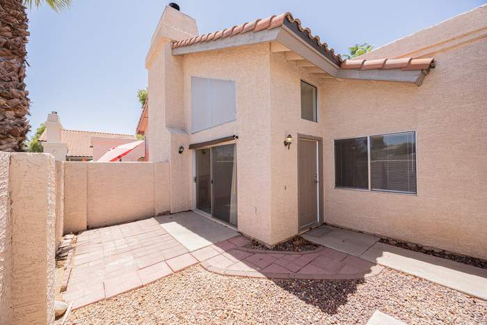 2019 West Lemon Tree Place – photo 4