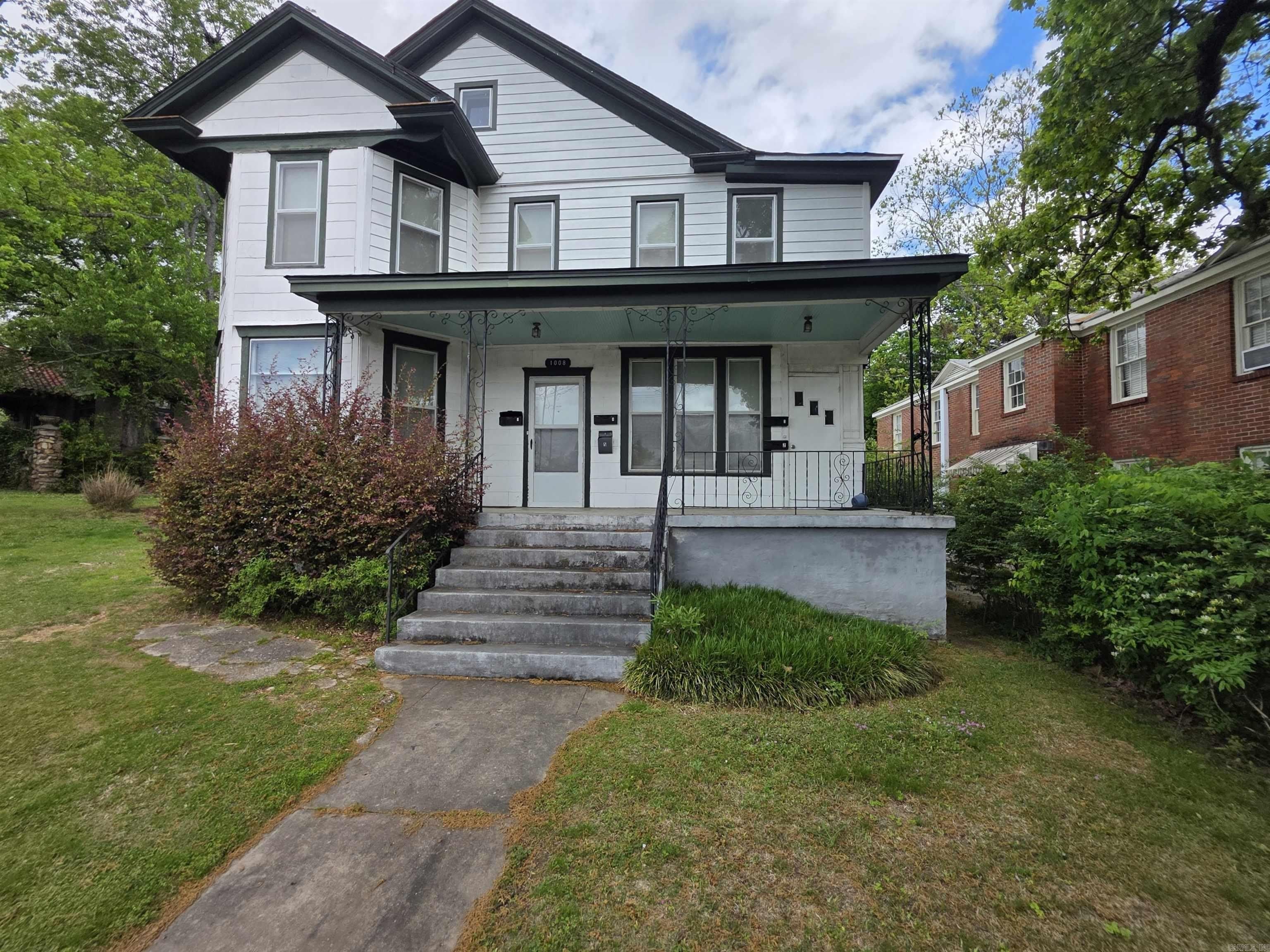 1008 Kavanaugh Boulevard – photo 1