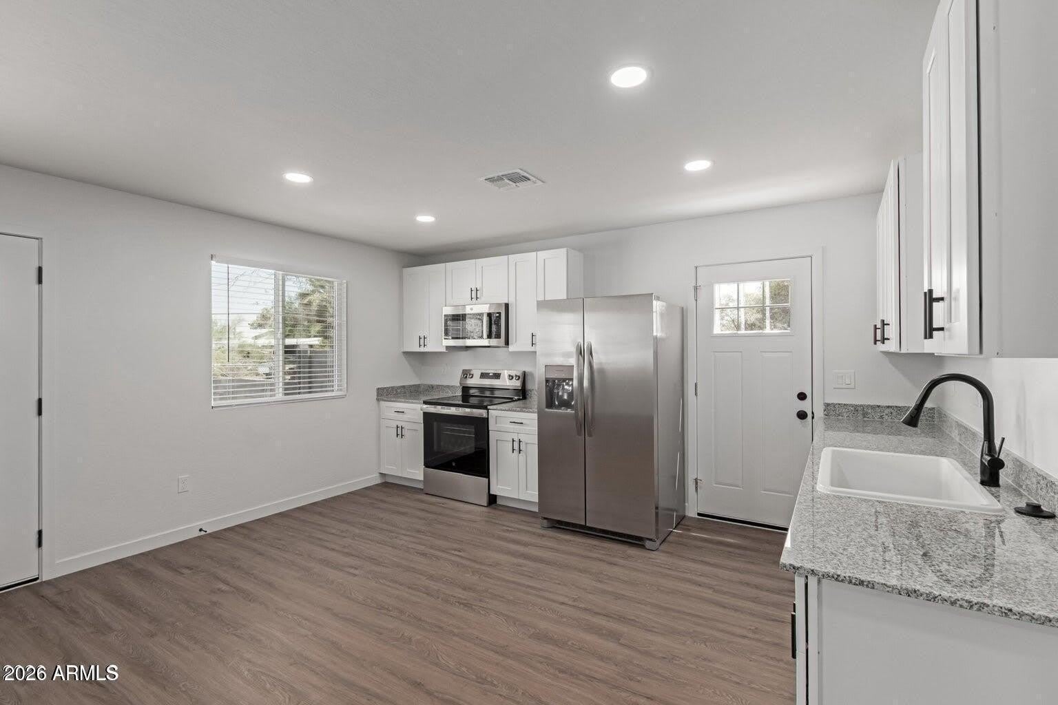661 S 96TH Place – photo 4