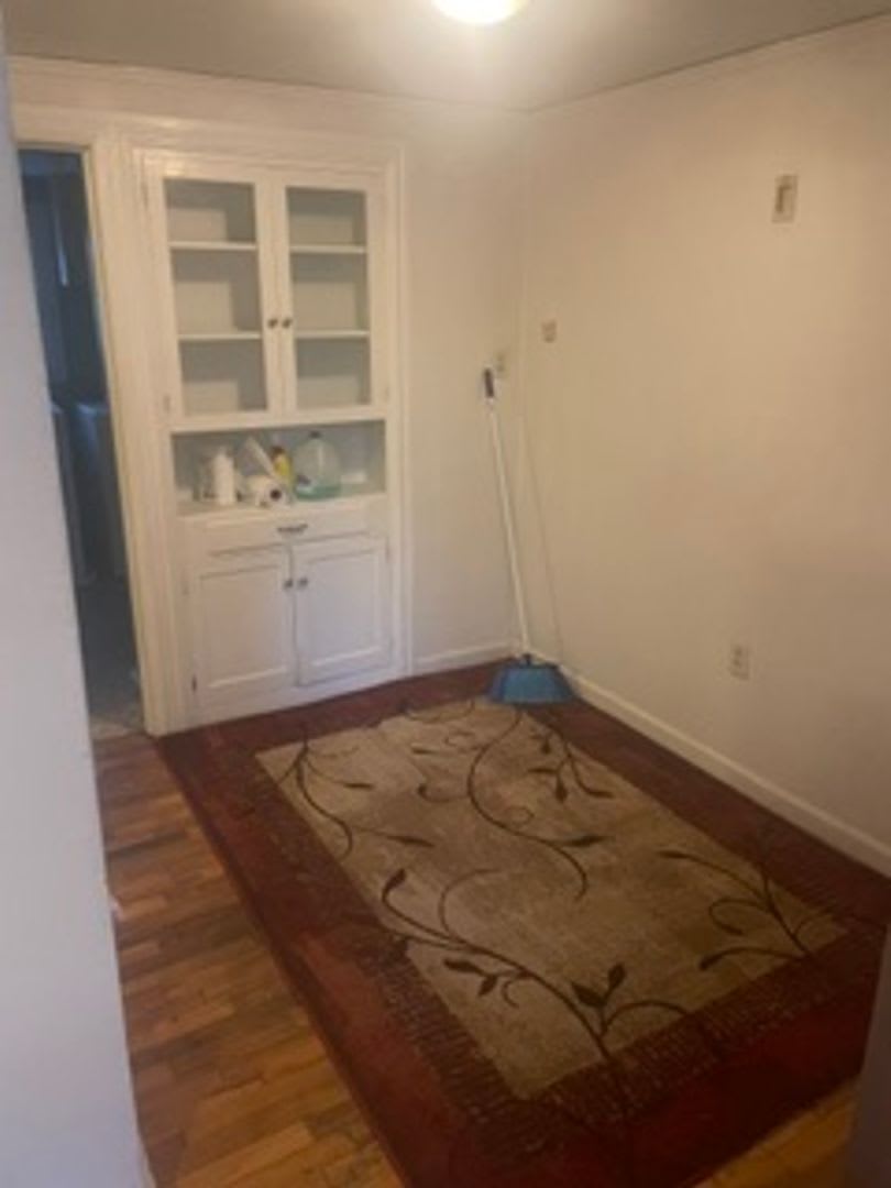3 Bedroom 1 Bath Home With Fenced Yard Covered Patio For Rent – photo 5