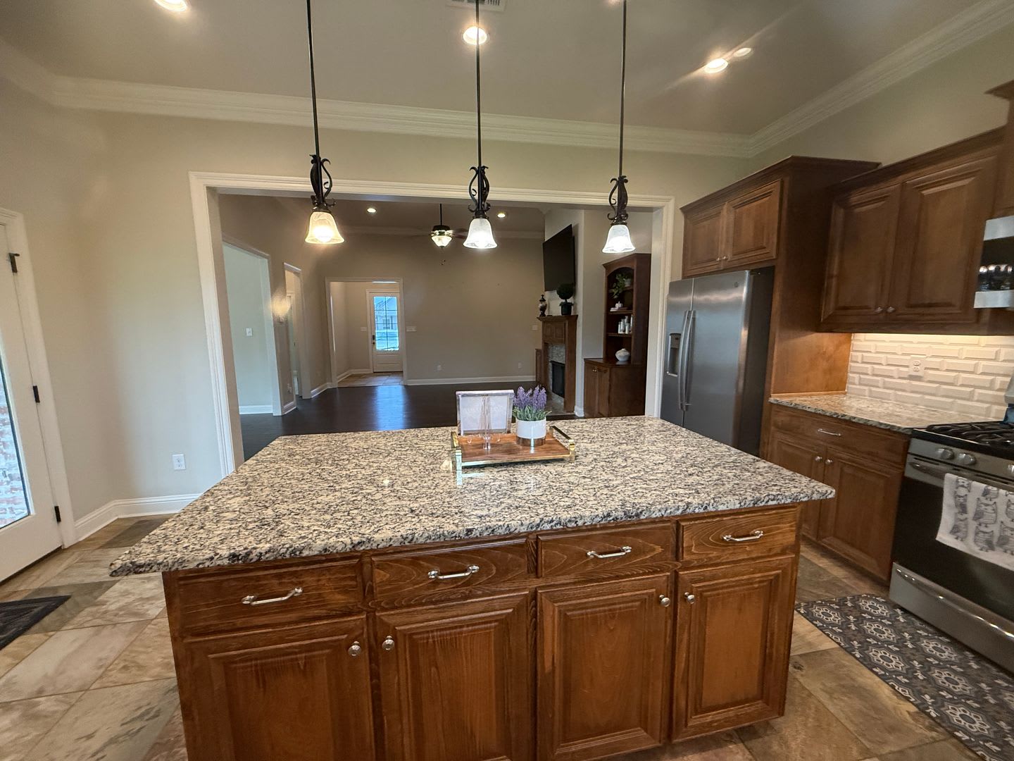 Beautiful 4 Bedroom/2 Bath home in The Reserve at Conway off Hwy 44 Must See – photo 4