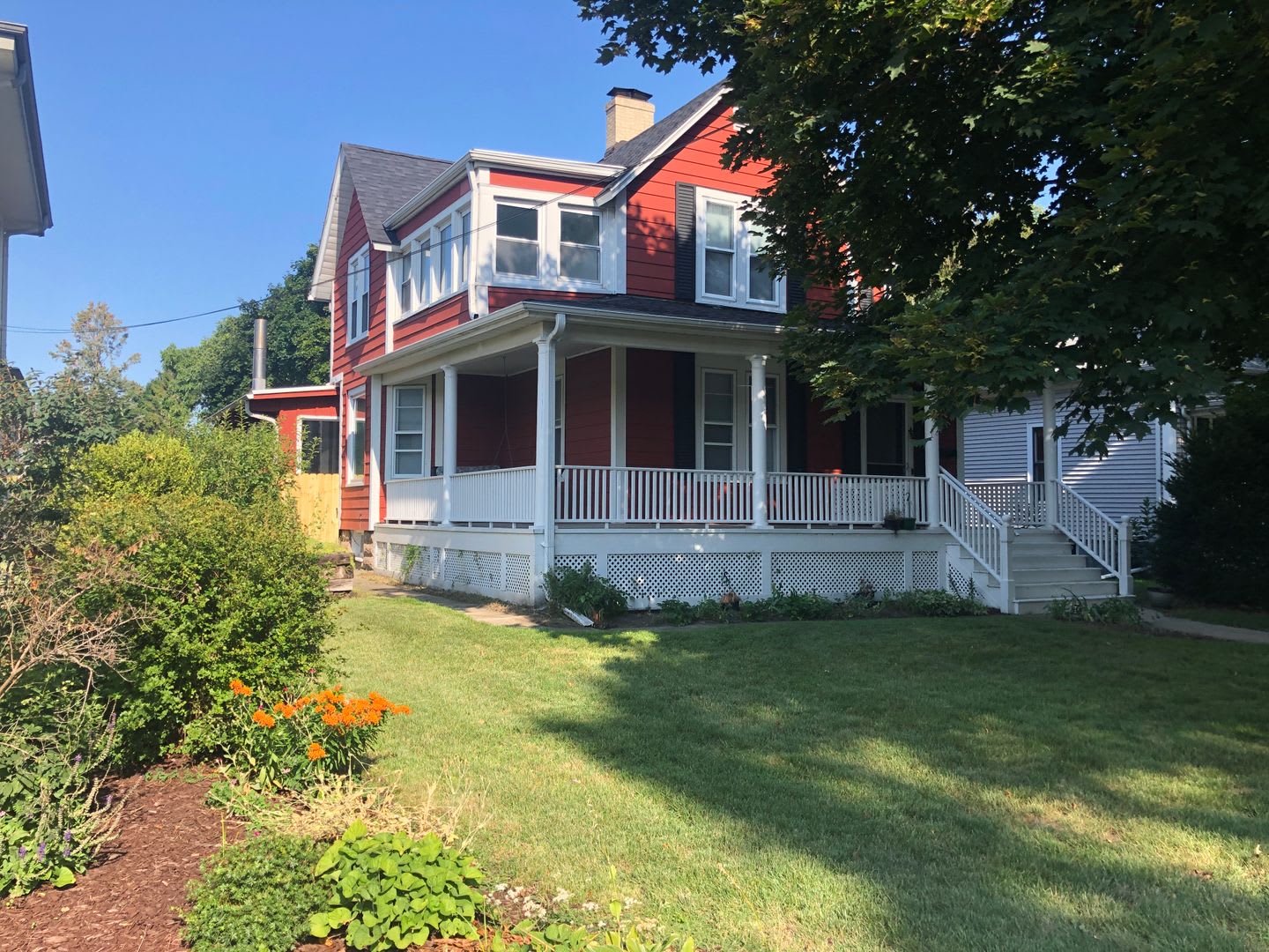 Beautiful Home along Lake Michigan! – photo 3