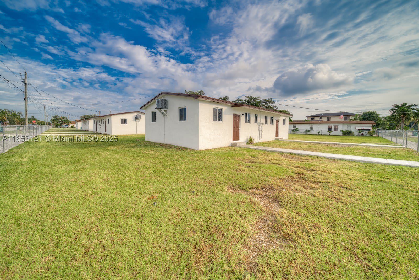 17715 Sw 103Rd Ave – photo 3