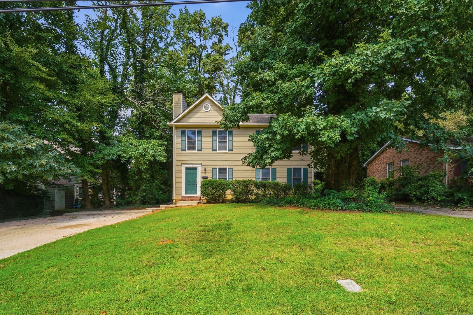 Spacious 2-Bedroom, 2.5-Bath in Oakhurst – photo 3