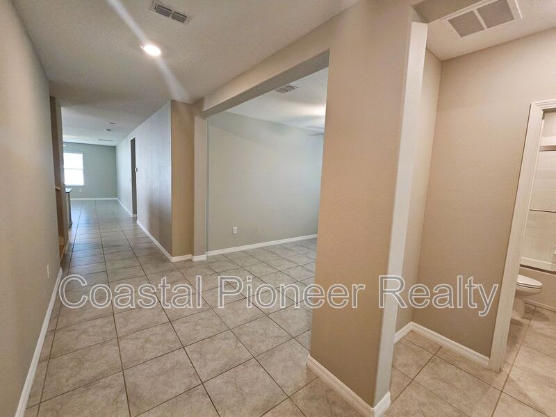 6822 King Crk Dr. – photo 4