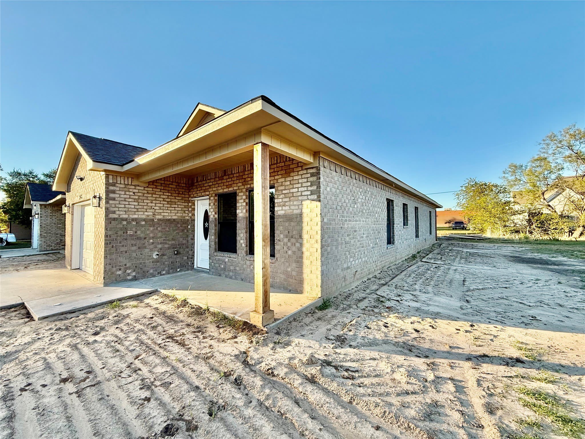 308 SW 14th Street – photo 2