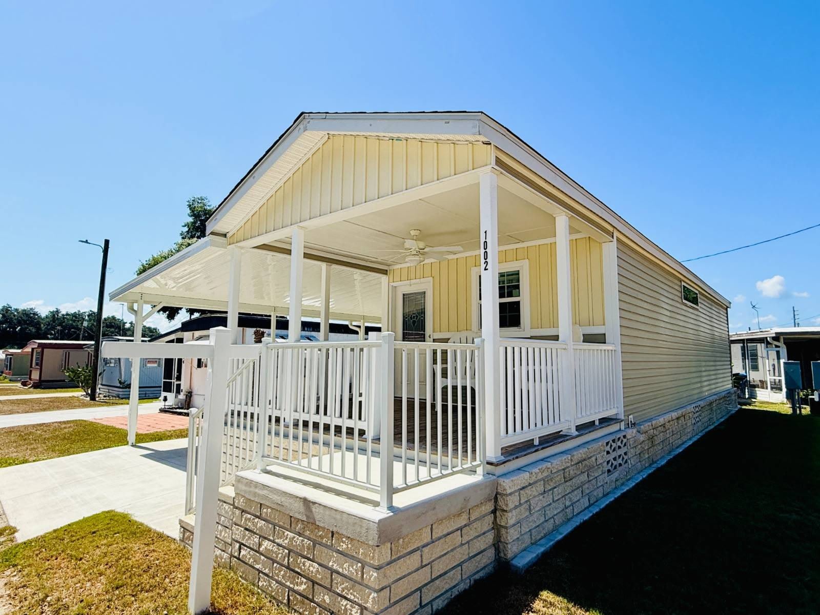 1002 Illinois St – photo 3