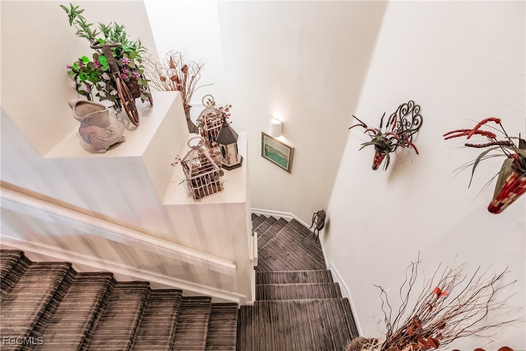 3011 Meandering Way – photo 5