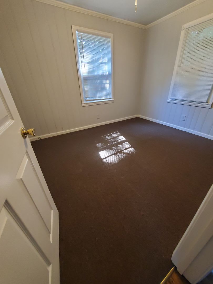 114 NE. Glenn Avenue – photo 3