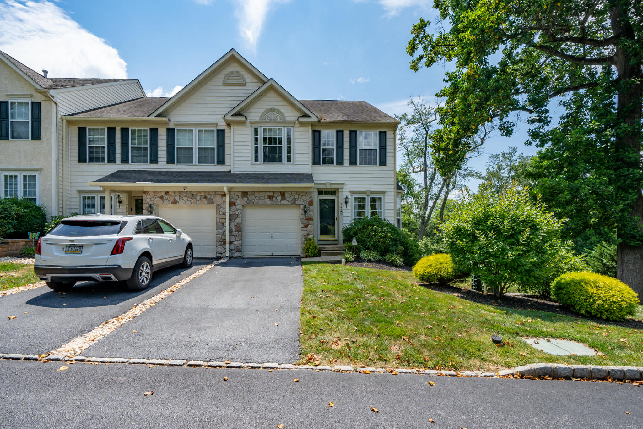 748 Mccardle Dr – photo 3