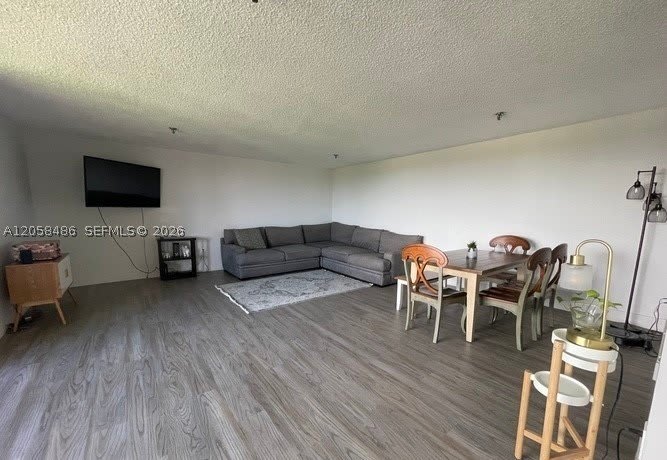 671 Ne 195Th St – photo 2