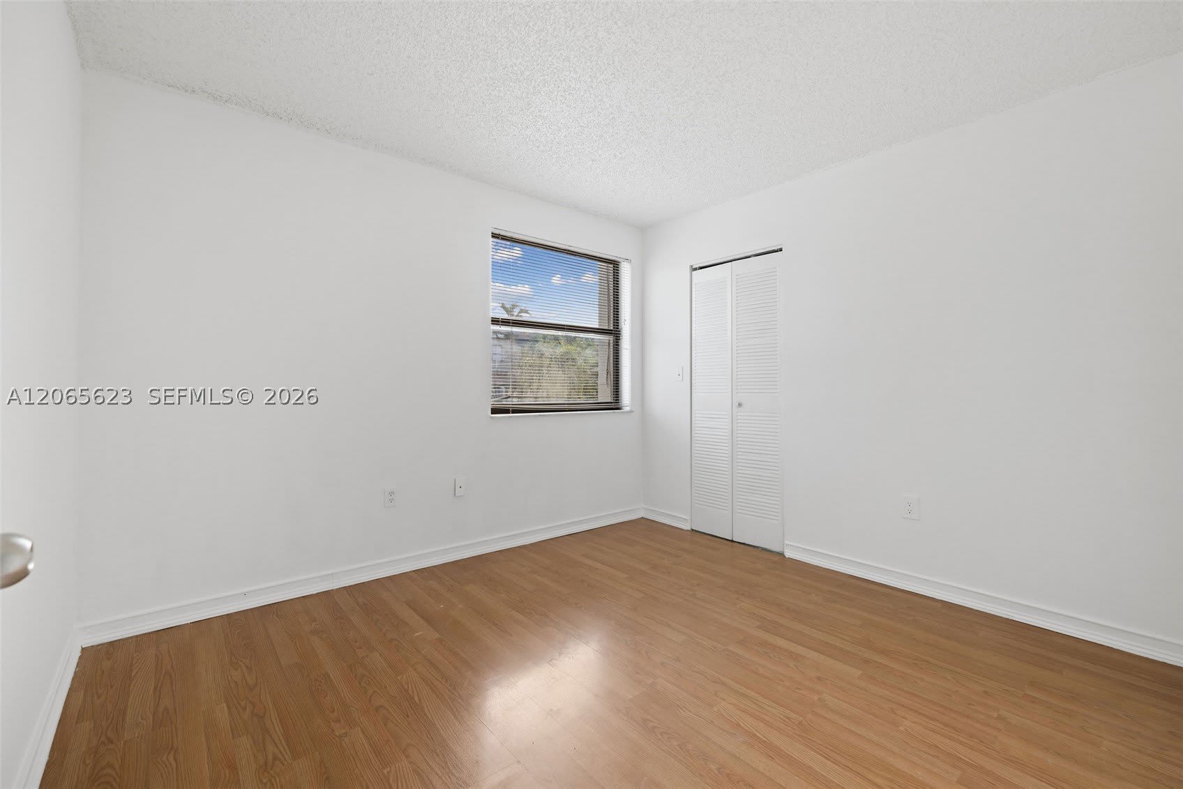 10050 Nw 9Th St Cir – photo 5