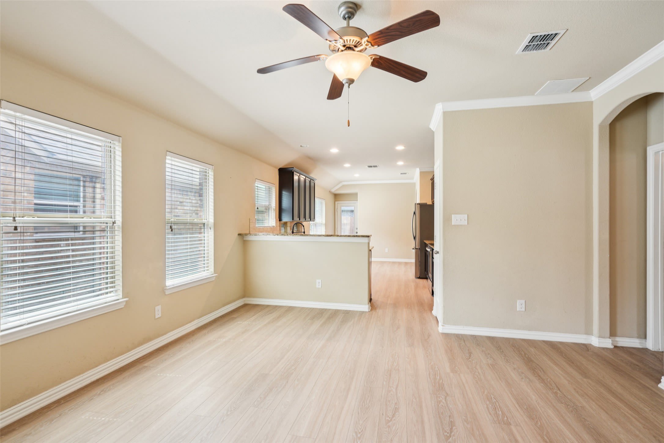 15937 Alvarado Drive – photo 4