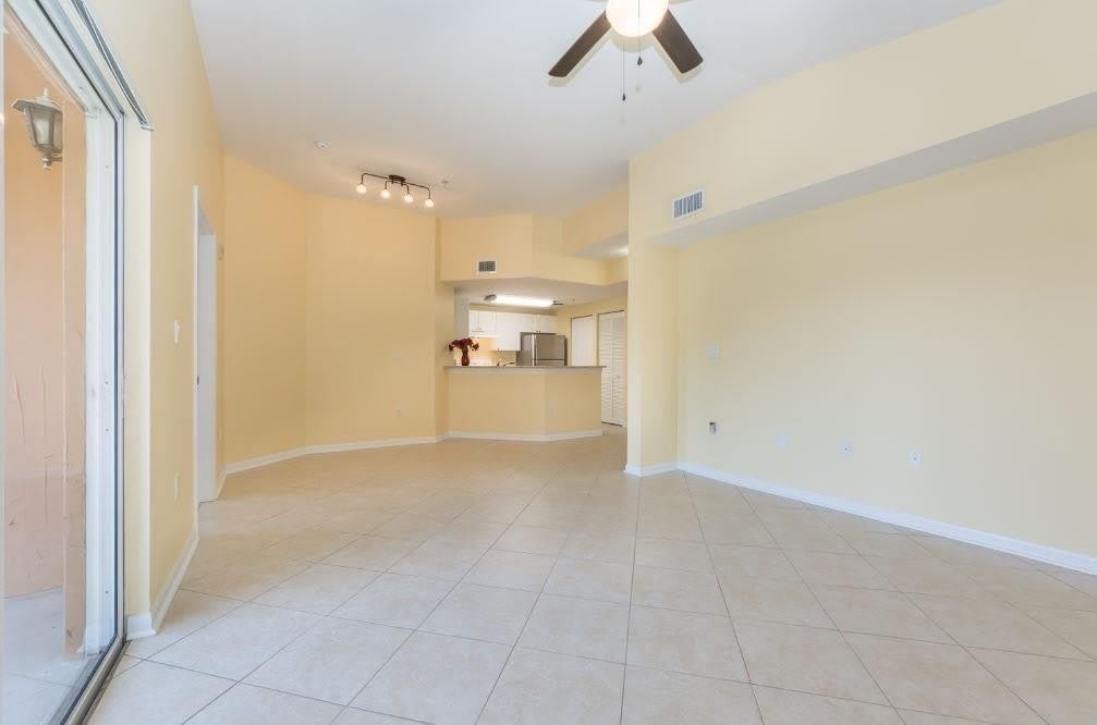 5080 Fairways Circle – photo 3
