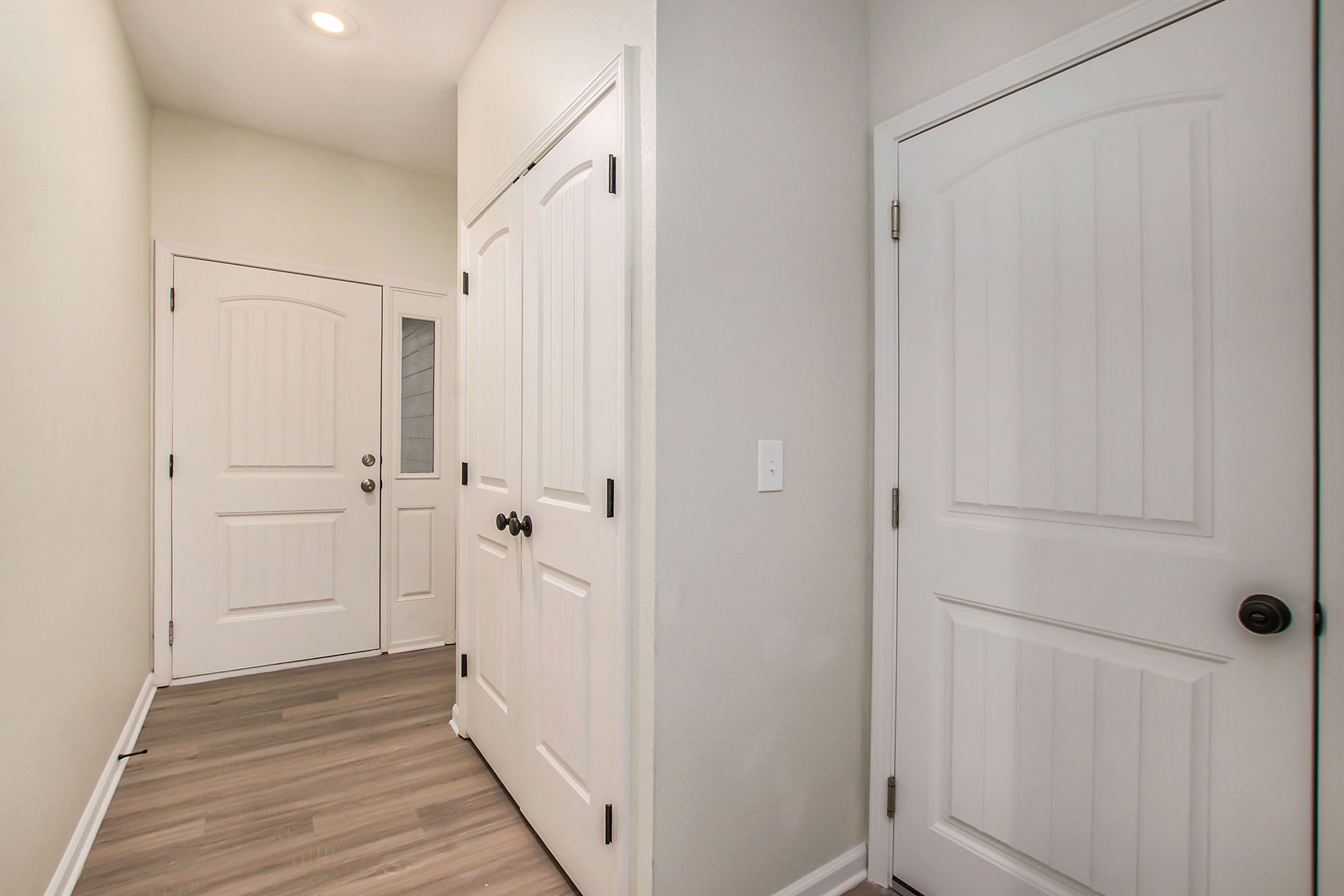 6411 Darnell Street – photo 3