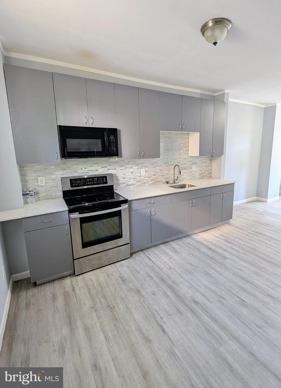 3052 N LEE Street – photo 5