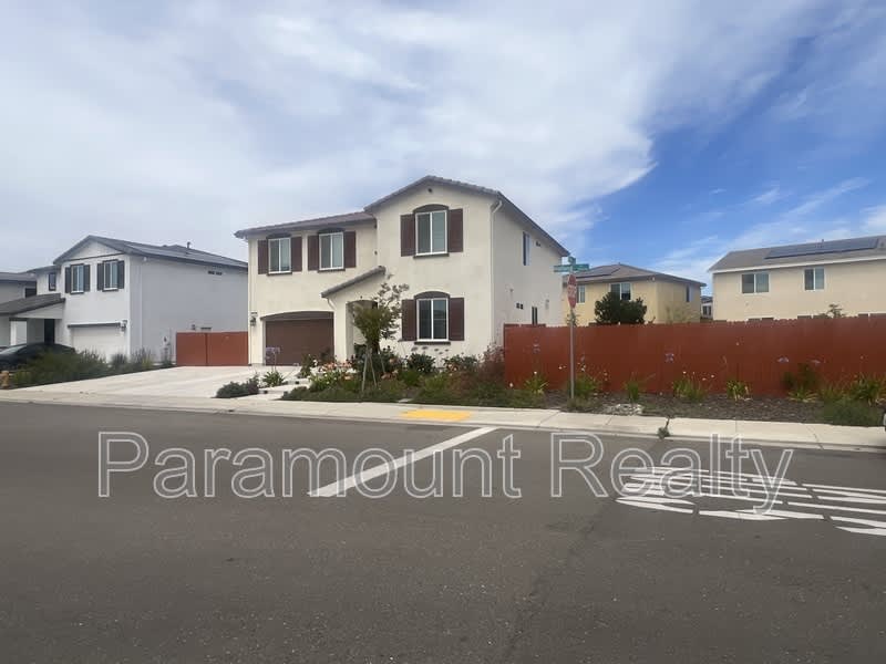 1878 Holland Lane – photo 4