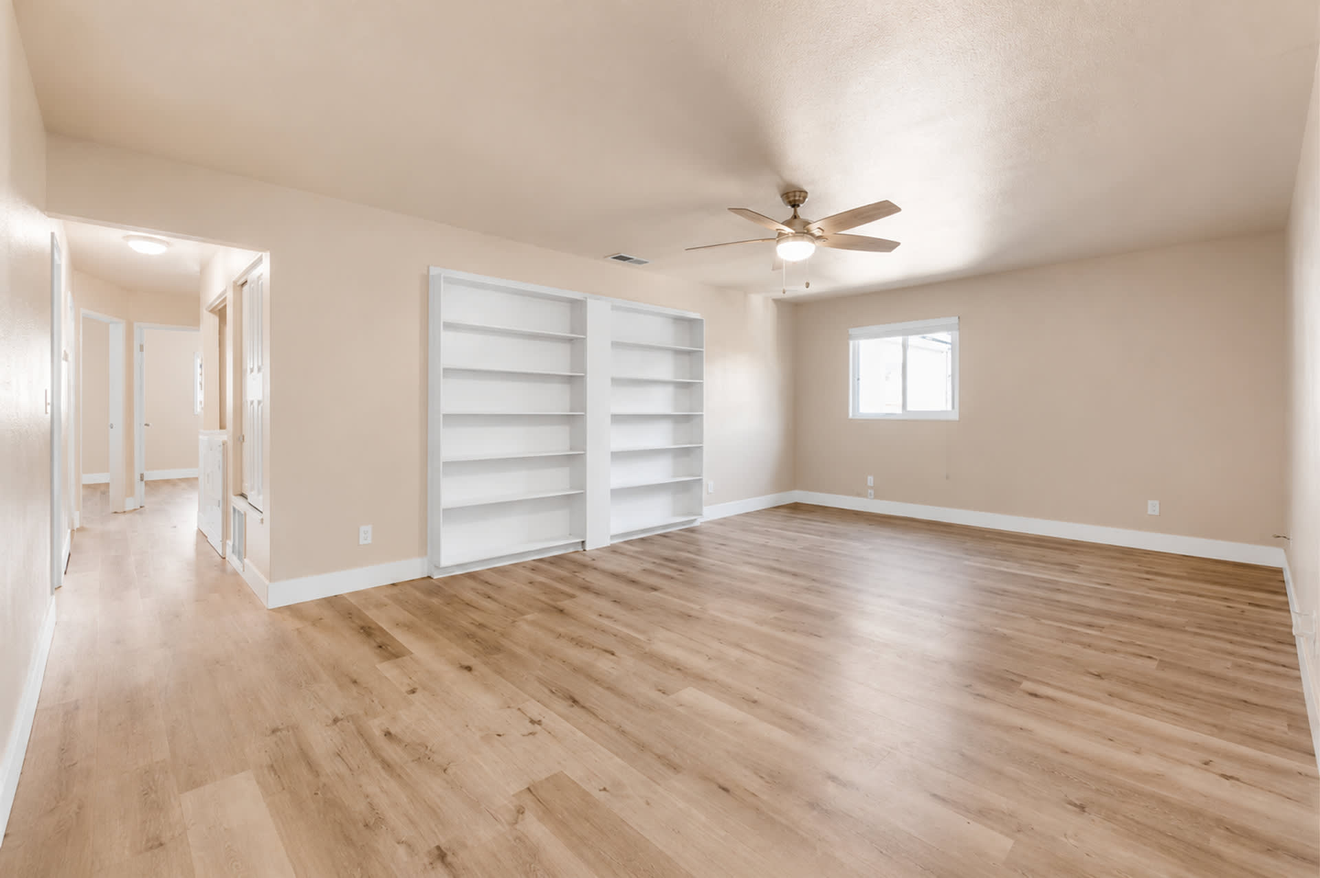 728 W Sacramento Avenue – photo 1
