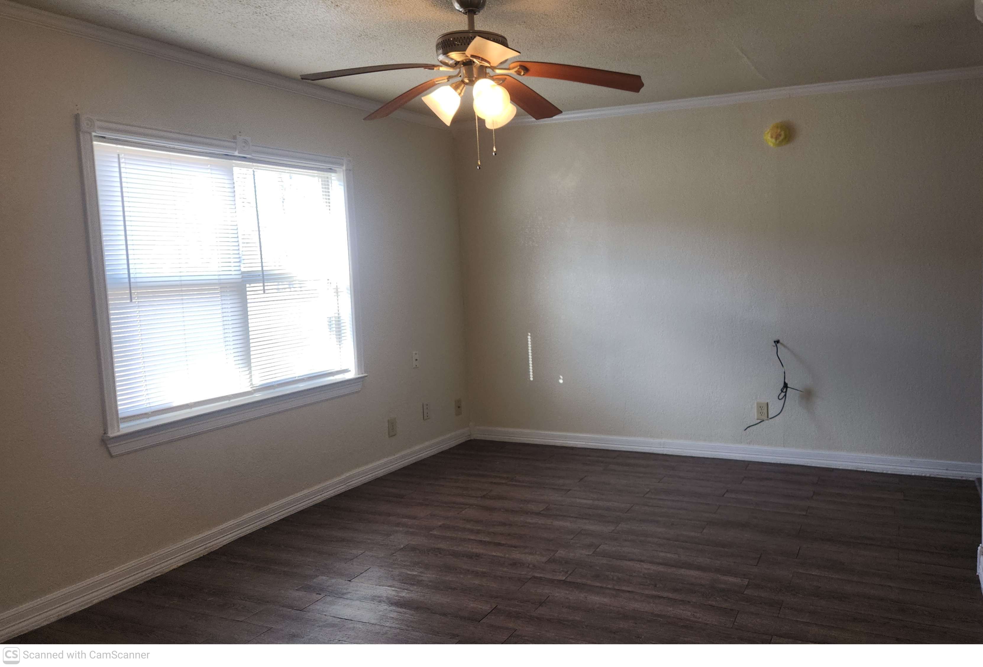 806 Houston St – photo 2