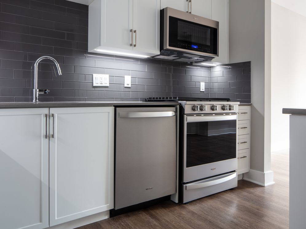 Avalon Teaneck – photo 3