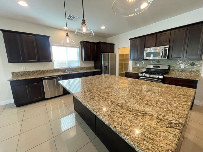 1312 Fantastic Court – photo 3