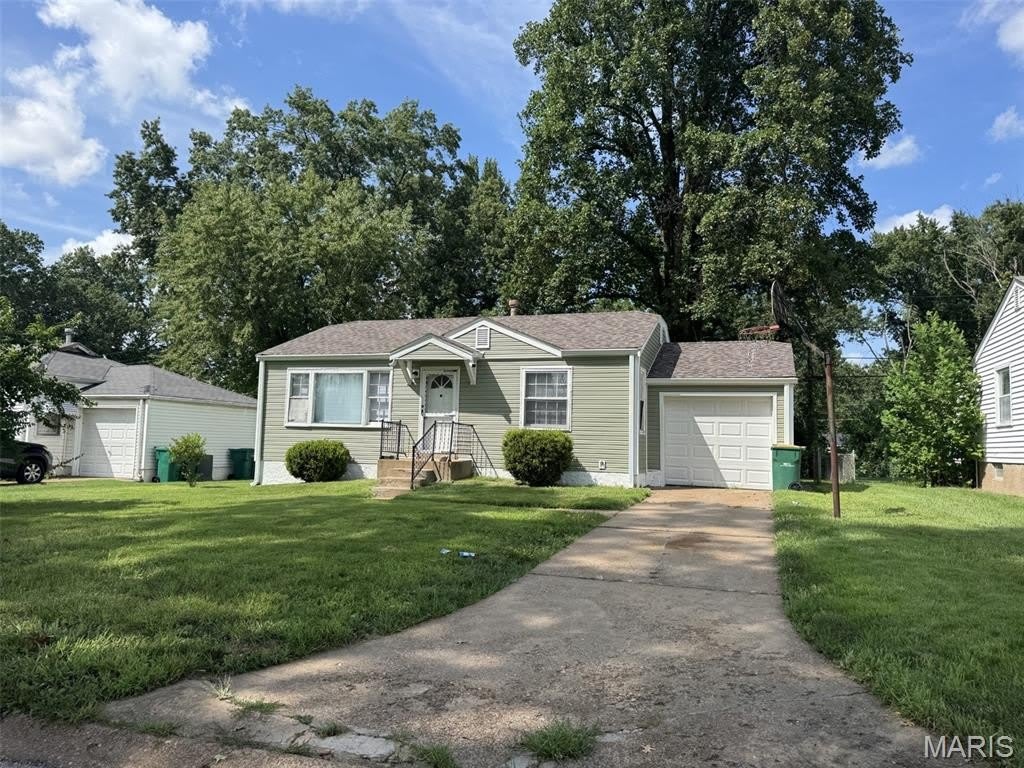 1057 Gabriel Drive – photo 2