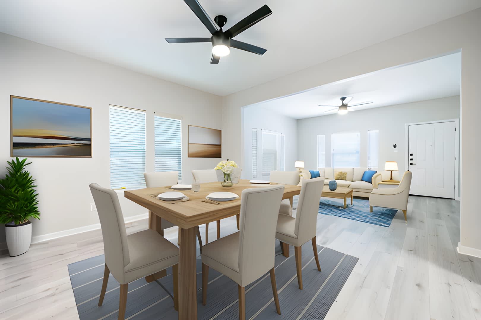 UT PRE-LEASE: Newly Updated 6 Bed / 3.5 Bath House In Hyde Park, Updated Kitchen, Bathrooms and Fixtures – photo 3