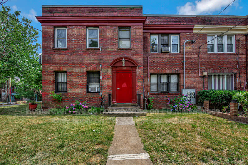 515 Franklin St NE – photo 2