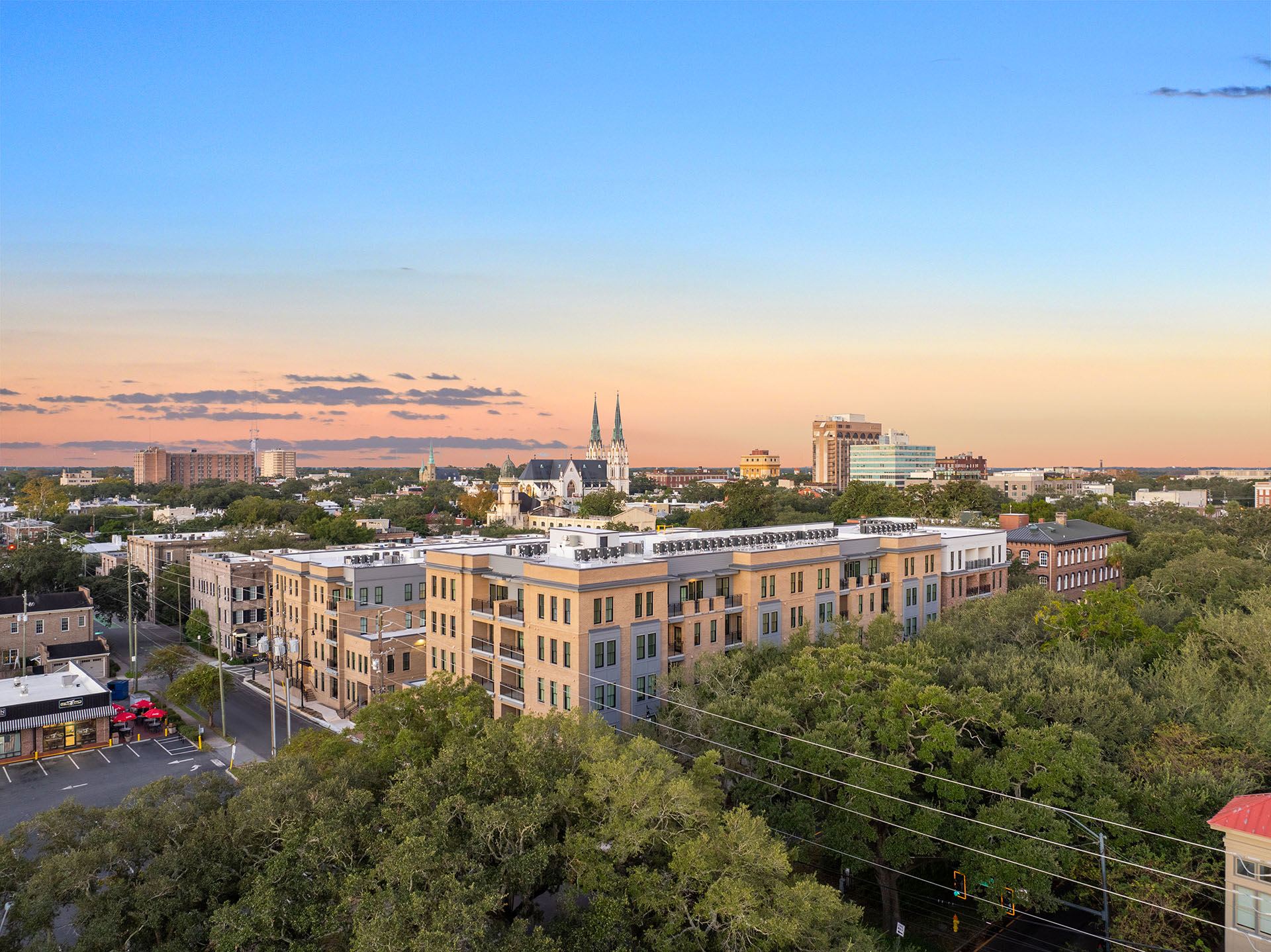 Capital Collective Luxury Apartments – photo 1