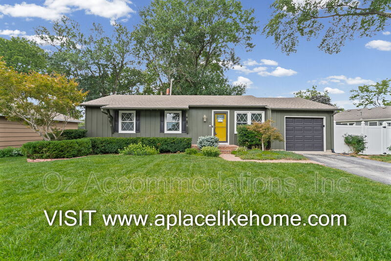 8870 Westbrooke Dr – photo 1