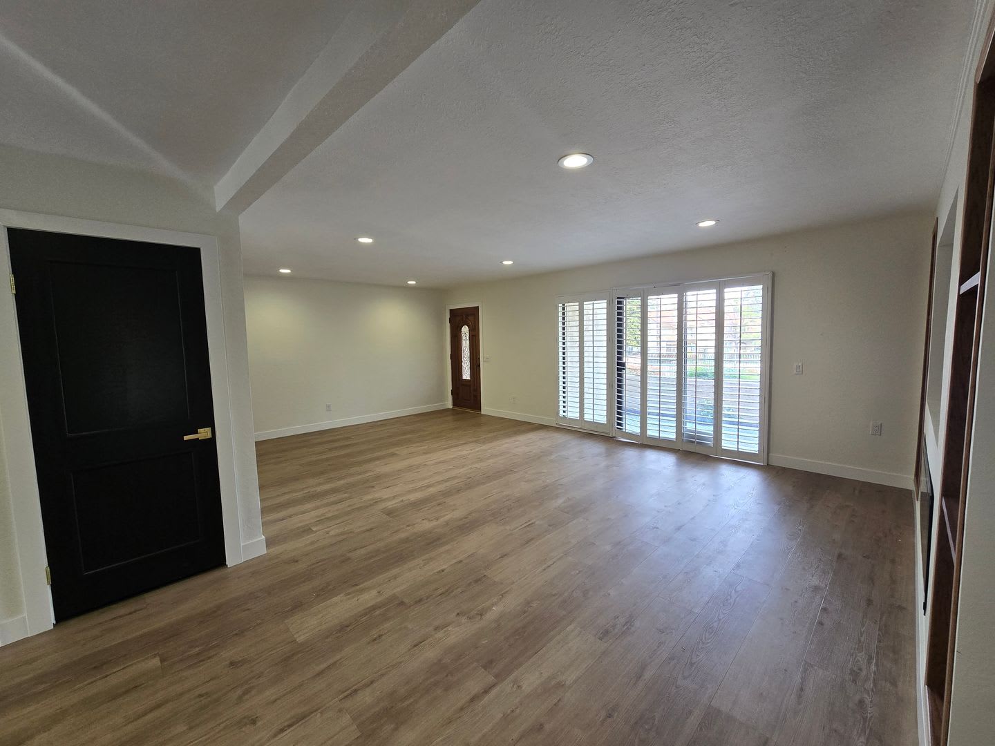 Hawarden Hills Home – photo 2