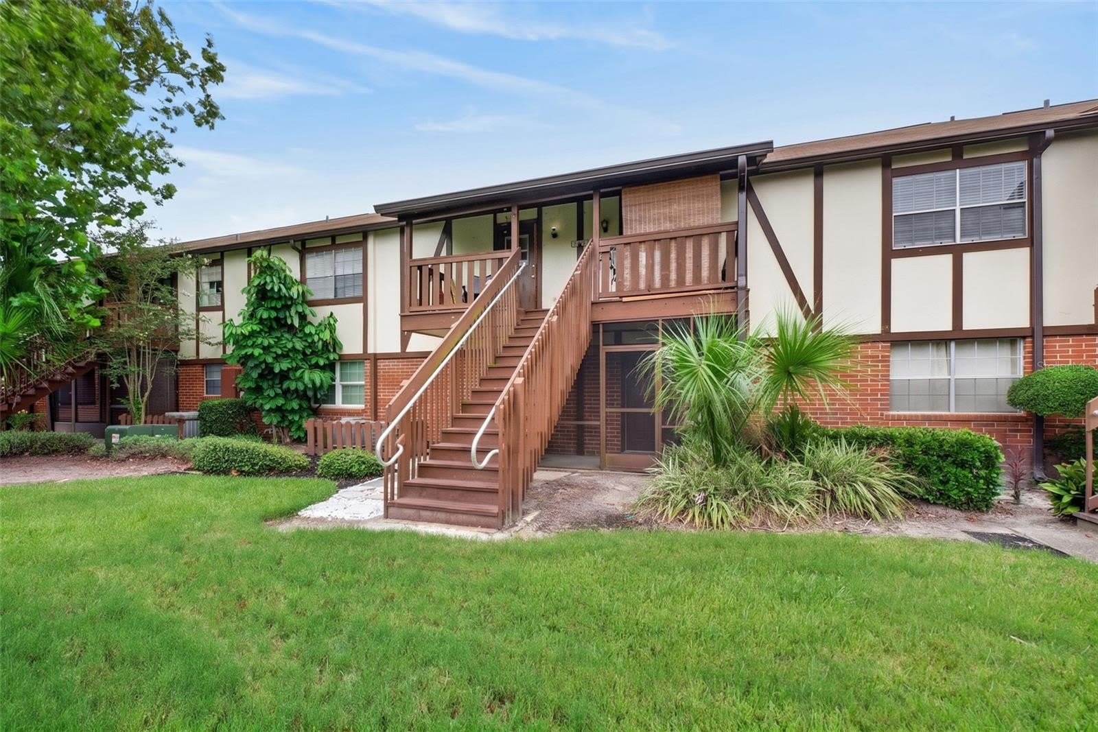 5301 HANSEL Avenue – photo 2