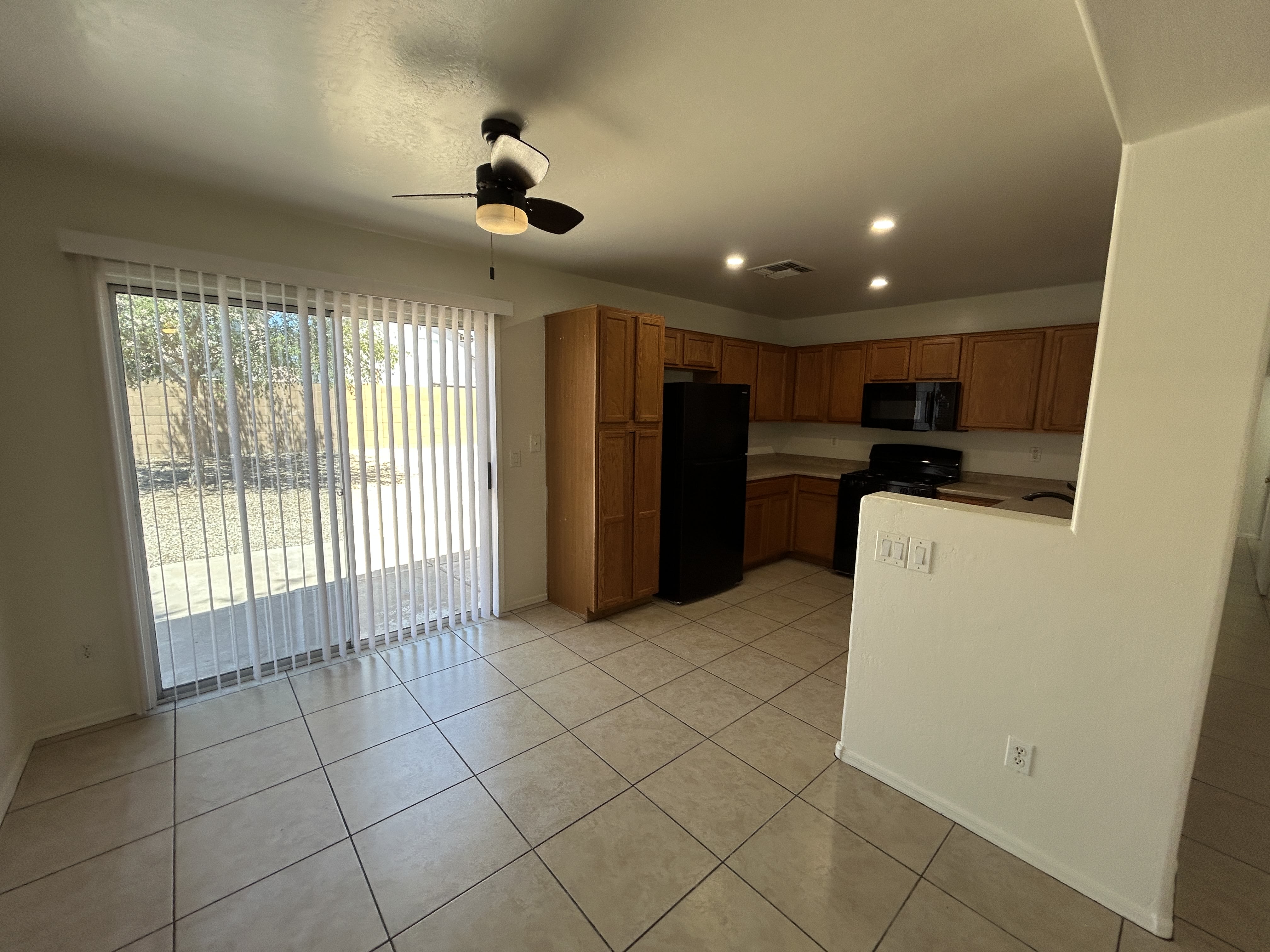 12614 W Bloomfield Rd – photo 5