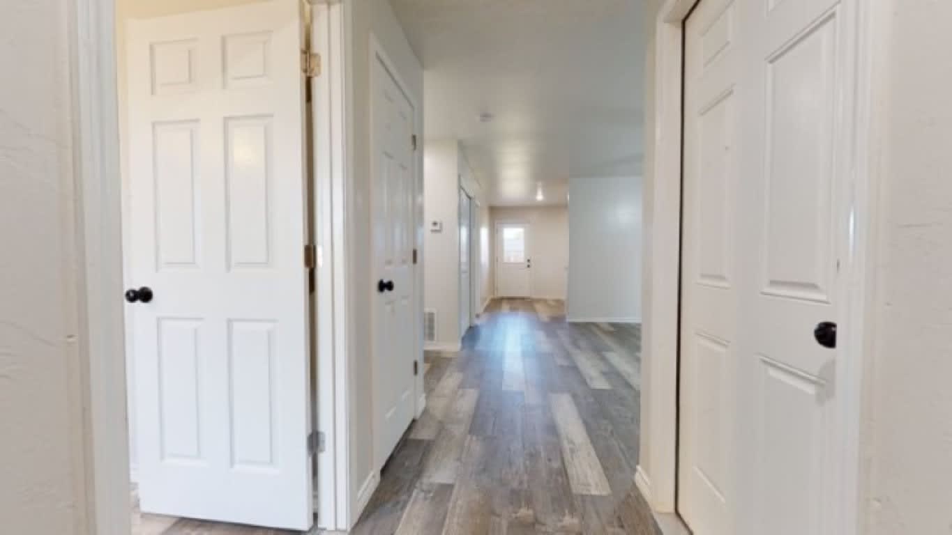 415 W James StUnit 1 – photo 3