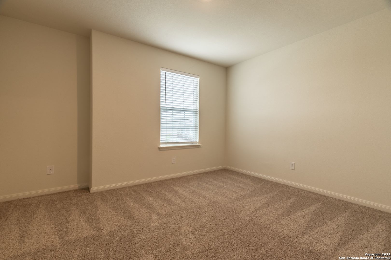 2356 SF in New Braunfels – photo 4