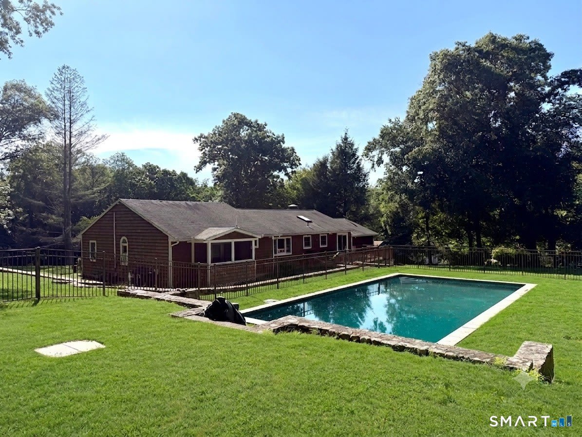 42 Blueberry Hill Road – photo 1