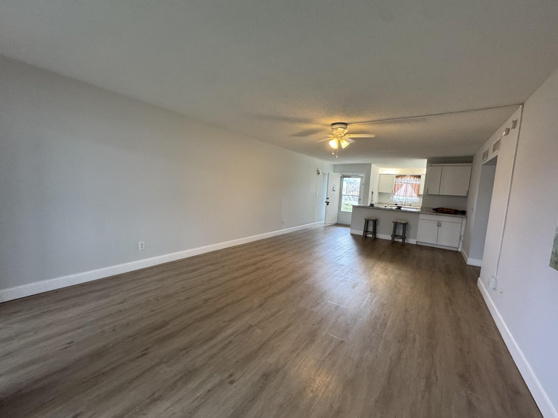 1310 NE 14th Court – photo 2
