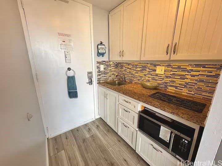 2427 Kuhio Avenue – photo 4