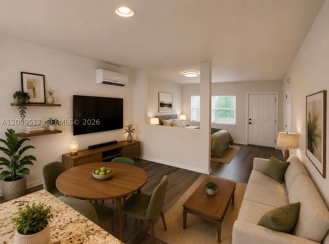 1121 NE 2nd St – photo 3