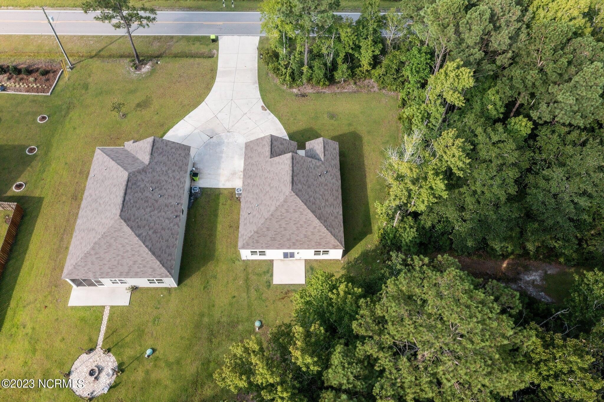 697 Morris Landing Road – photo 5