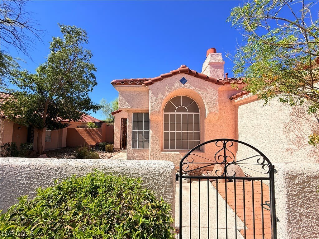 8121 Sedona Sunset Drive – photo 2