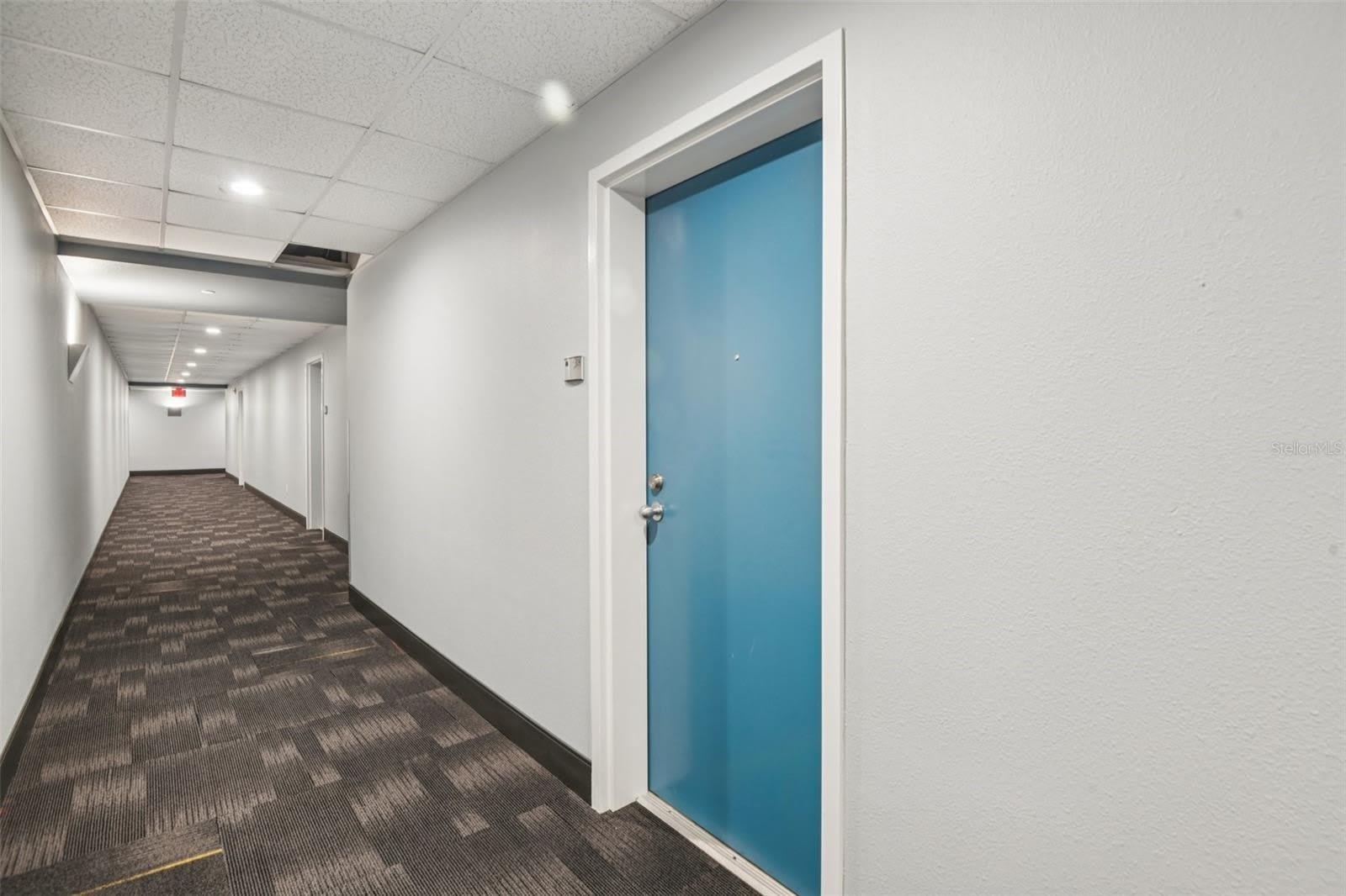 1208 E KENNEDY Boulevard – photo 3
