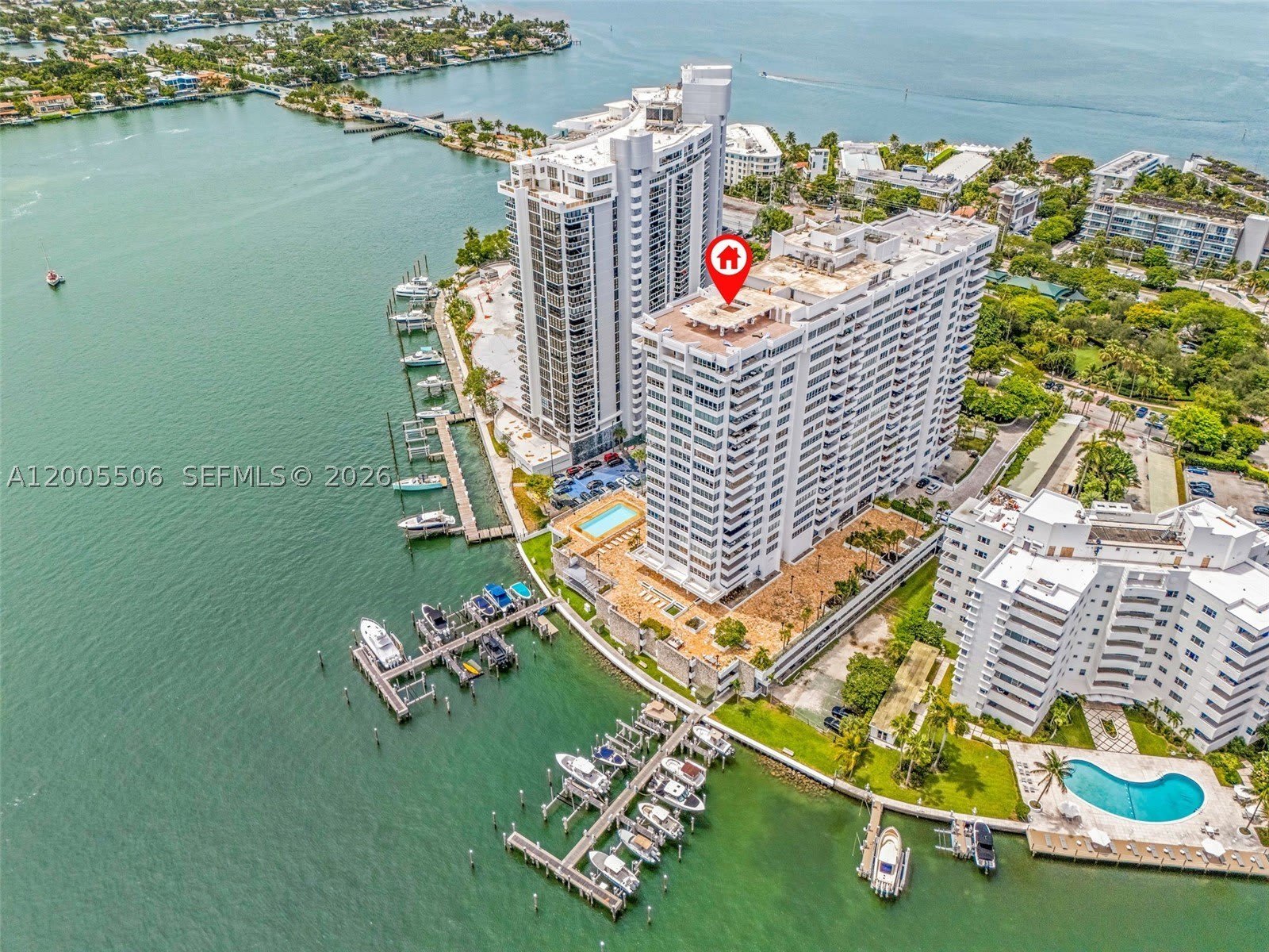 11 Island Ave – photo 1