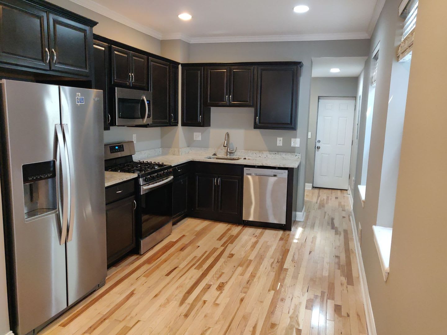 Charming 2BD/3.5BA Townhome in Highlandtown, Baltimore, MD! – photo 4