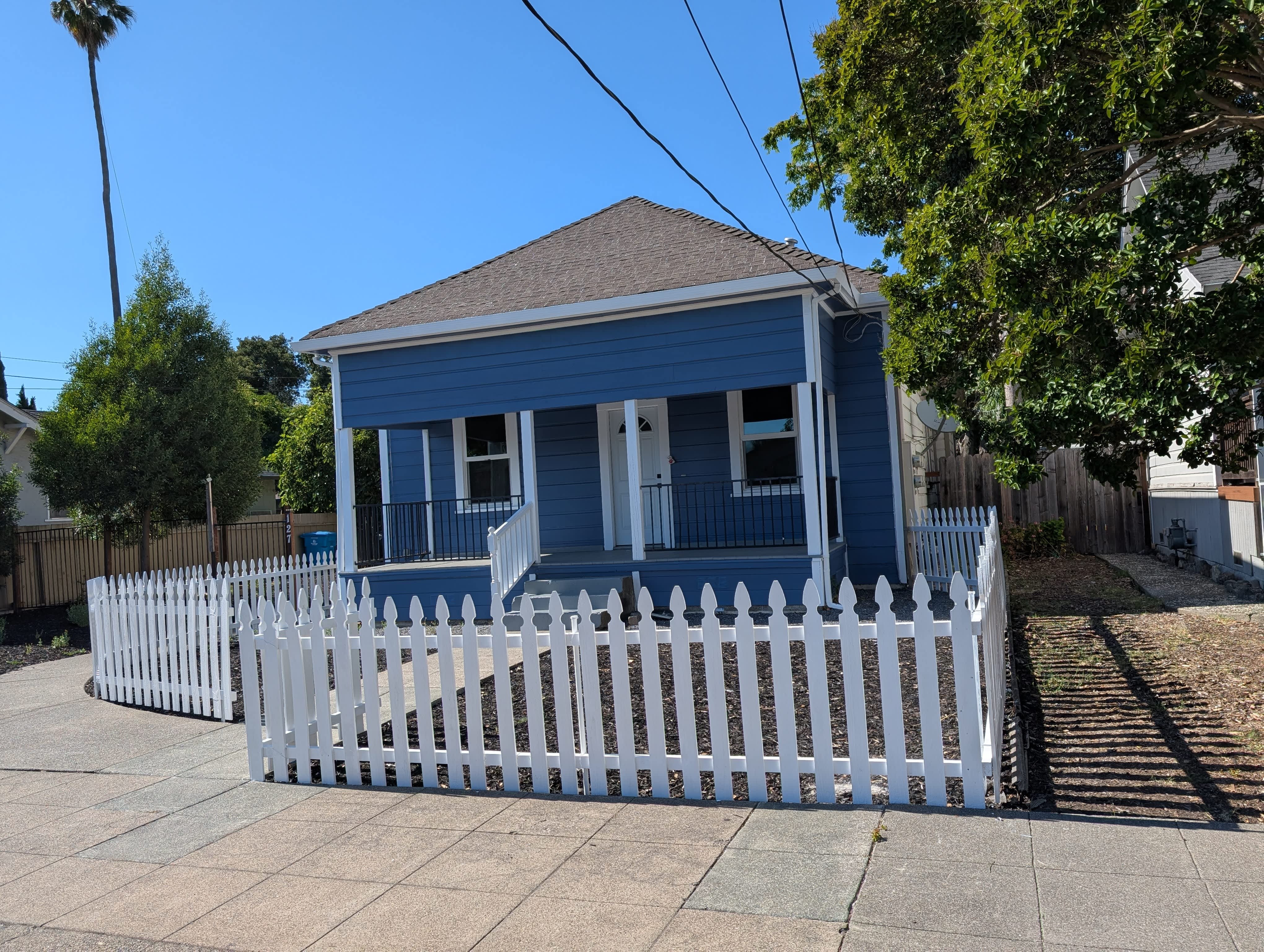133 10th Street – photo 1