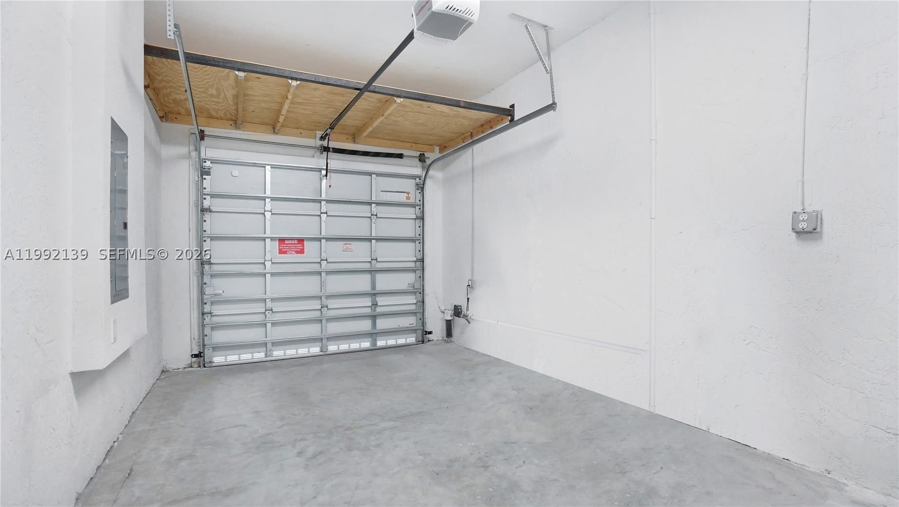 2676 SE 12th St – photo 5
