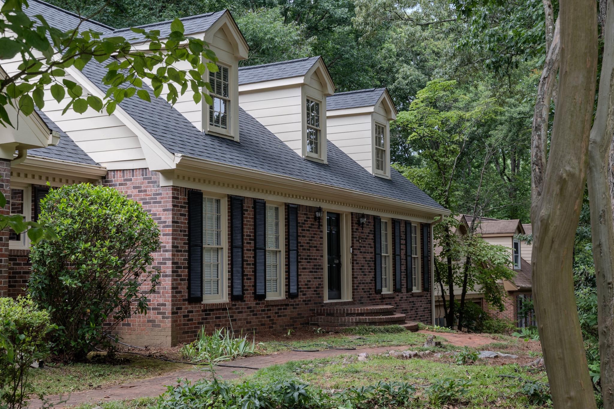 2858 Livsey Drive – photo 2