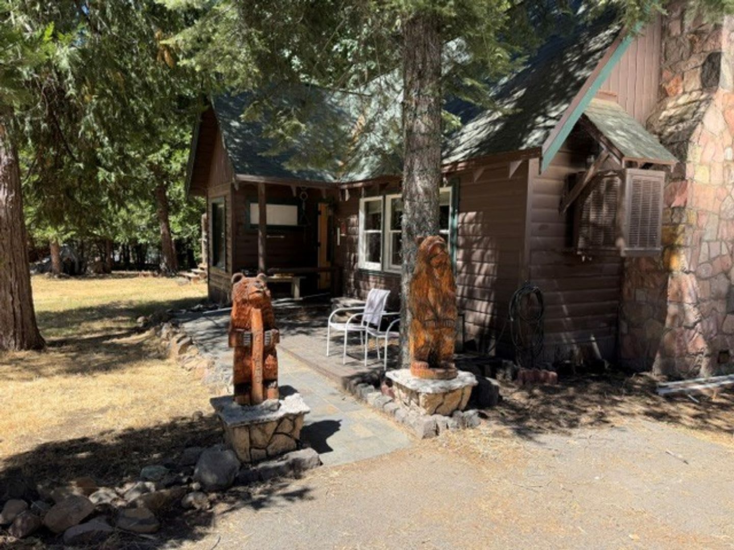 Classic Mountain Chalet – photo 2