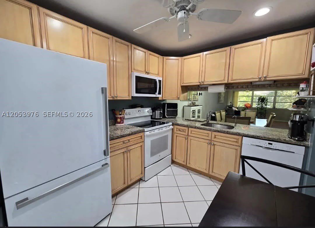 1103 Bahama Bnd – photo 5